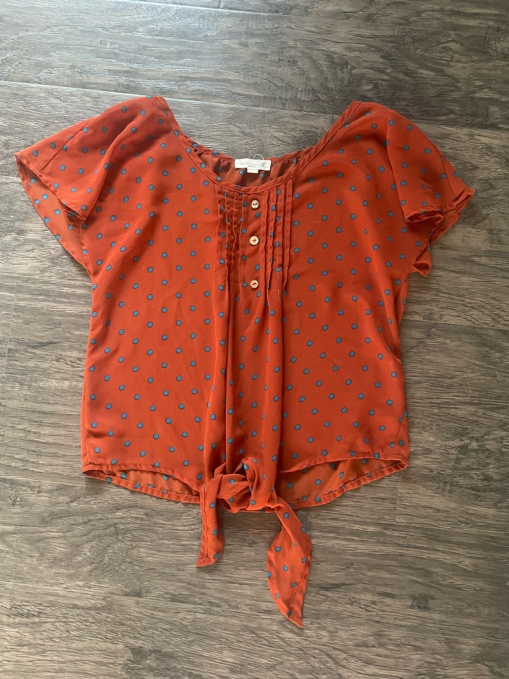Women's Tie-Front Short Sleeve Top - Rust Orange with Blue Dot Print Size Small